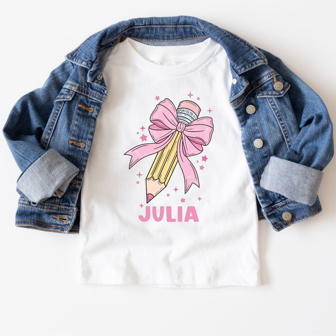 Gepersonaliseerd T-shirt meisje | Potlood met strik & naam