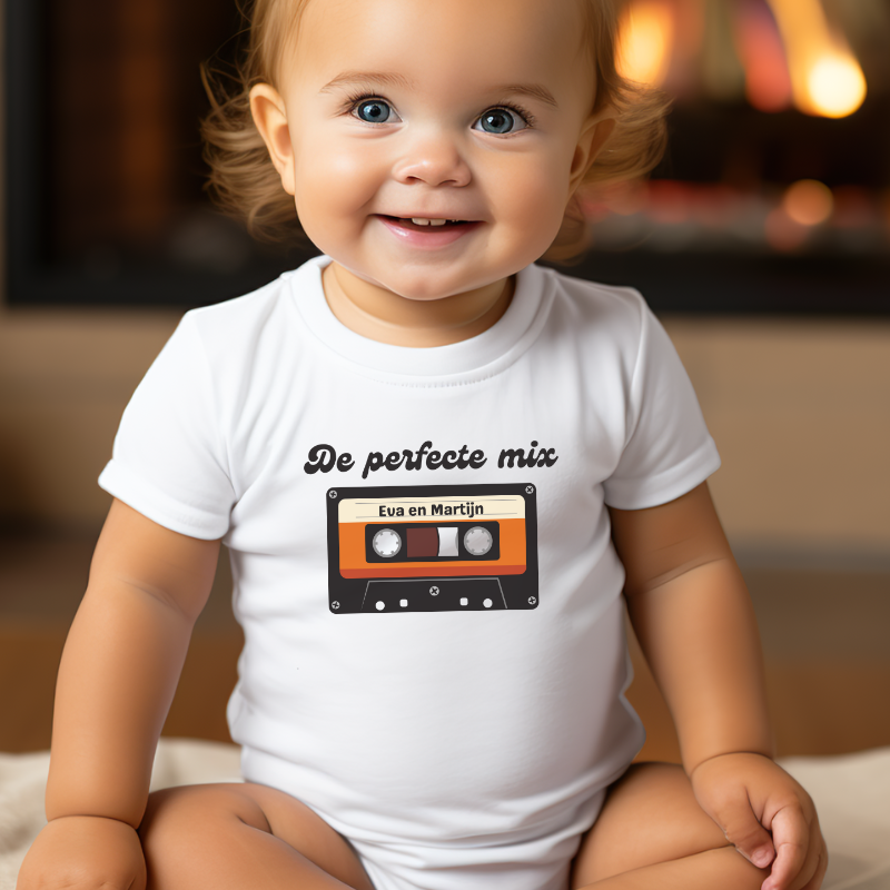 Grappig rompertje, namen ouders, geperonaliseerde baby suit, kraamcadeau