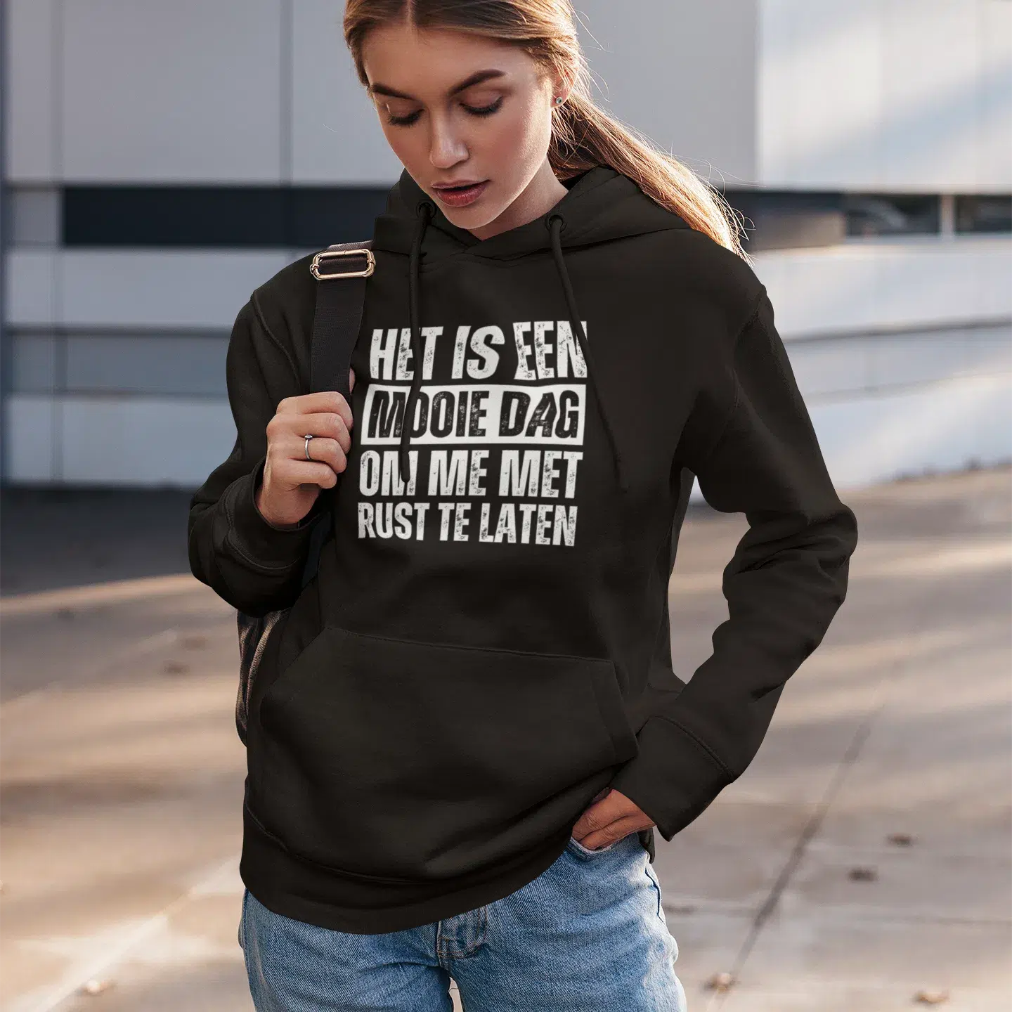 het is een mooie dag om me met rust te laten, grappige hoodie vrouwen met tekst, gepersonaliseerd cadeau