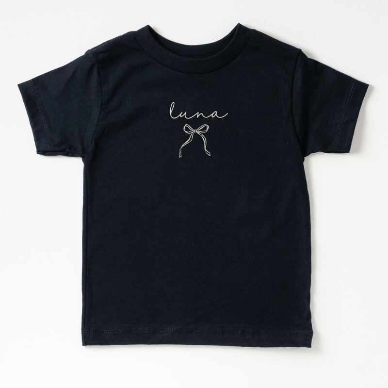 Gepersonaliseerd T-shirt met Naam & Strikje