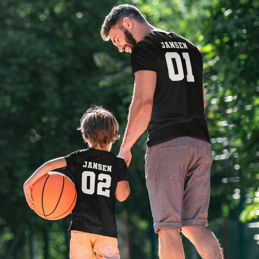 Gepersonaliseerde gezinsshirts met naam & nummer