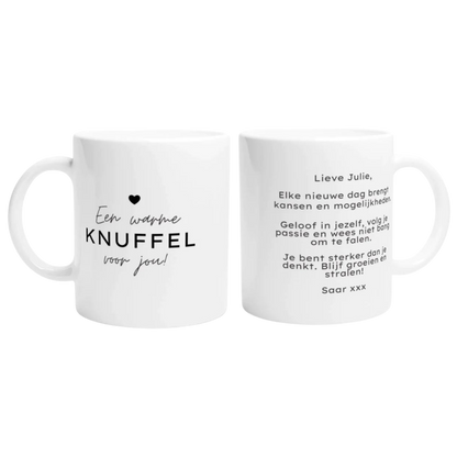 Troostcadeau, gepersonaliseerd cadeau, een warme knuffel voor jou, persoonlijke boodschap, hart onder de riem cadeau, steun, sterkte, opbeur, opfleurcadeau, gepersonaliseerde mok, mok met tekst, troost cadeau. 